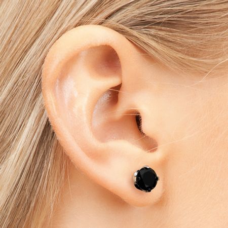Ear